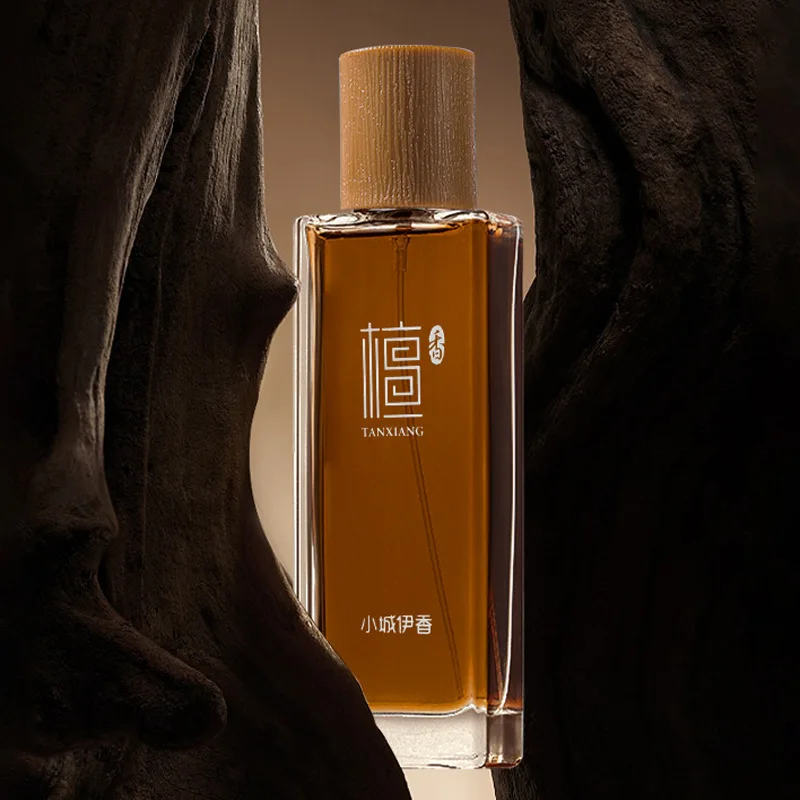 50ml Sandalwood Eau de Toilett - Perfume And Fragrance 评论和价格